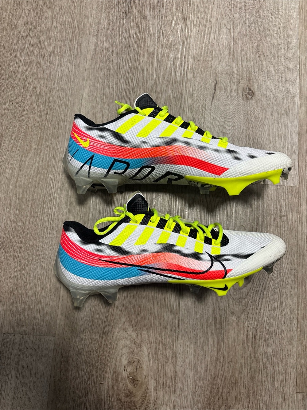Nike Vapor Edge Pro 360 Multicolor Football Cleats DR5398-100 Men’s Size 13